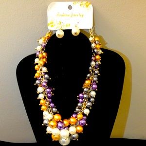 Gorgeous necklace set